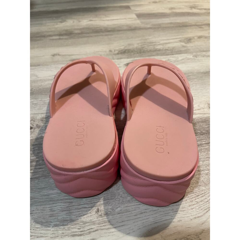 Gucci Wild Rose Rubber Flip Flop - Picture 5 of 5